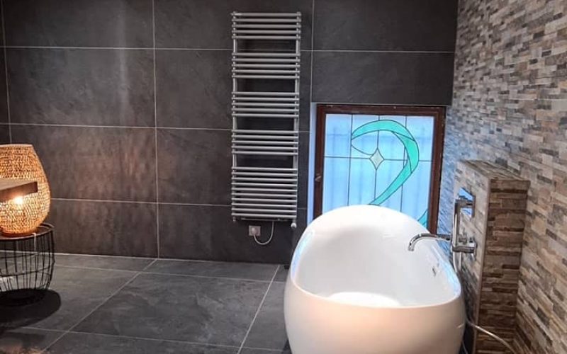 Salle de bain pierre de parement - Concept Bain Mirecourt, Vincey (6)